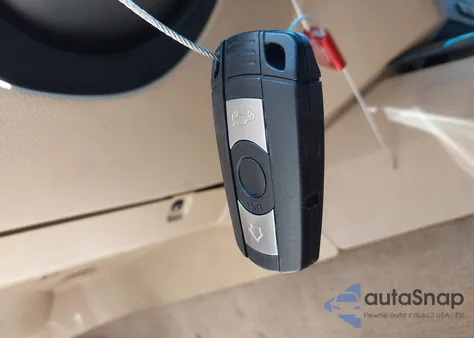 2006 BMW 330I from USA, damaged, VIN WBAVB33596KS36794